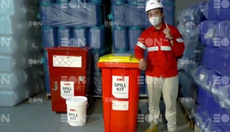 oil spill kit