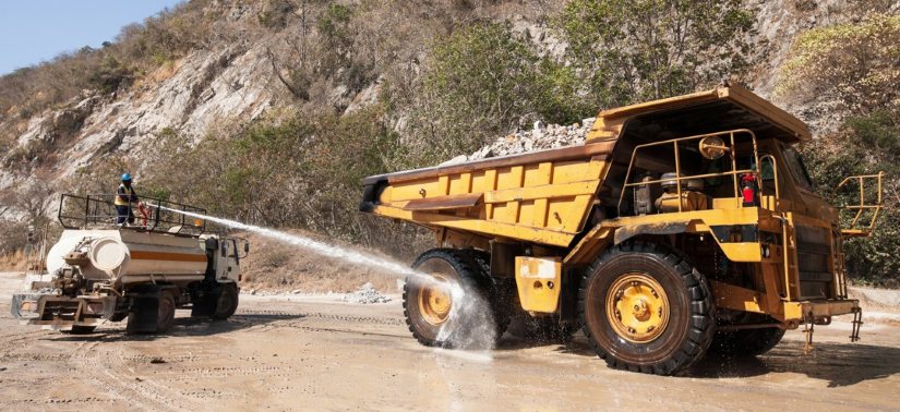 Grease Cleaner Industri Tambang